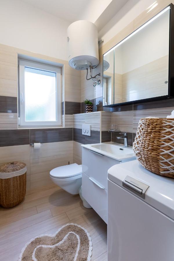 Stylish Apartment Mediterraneo Poreč Buitenkant foto