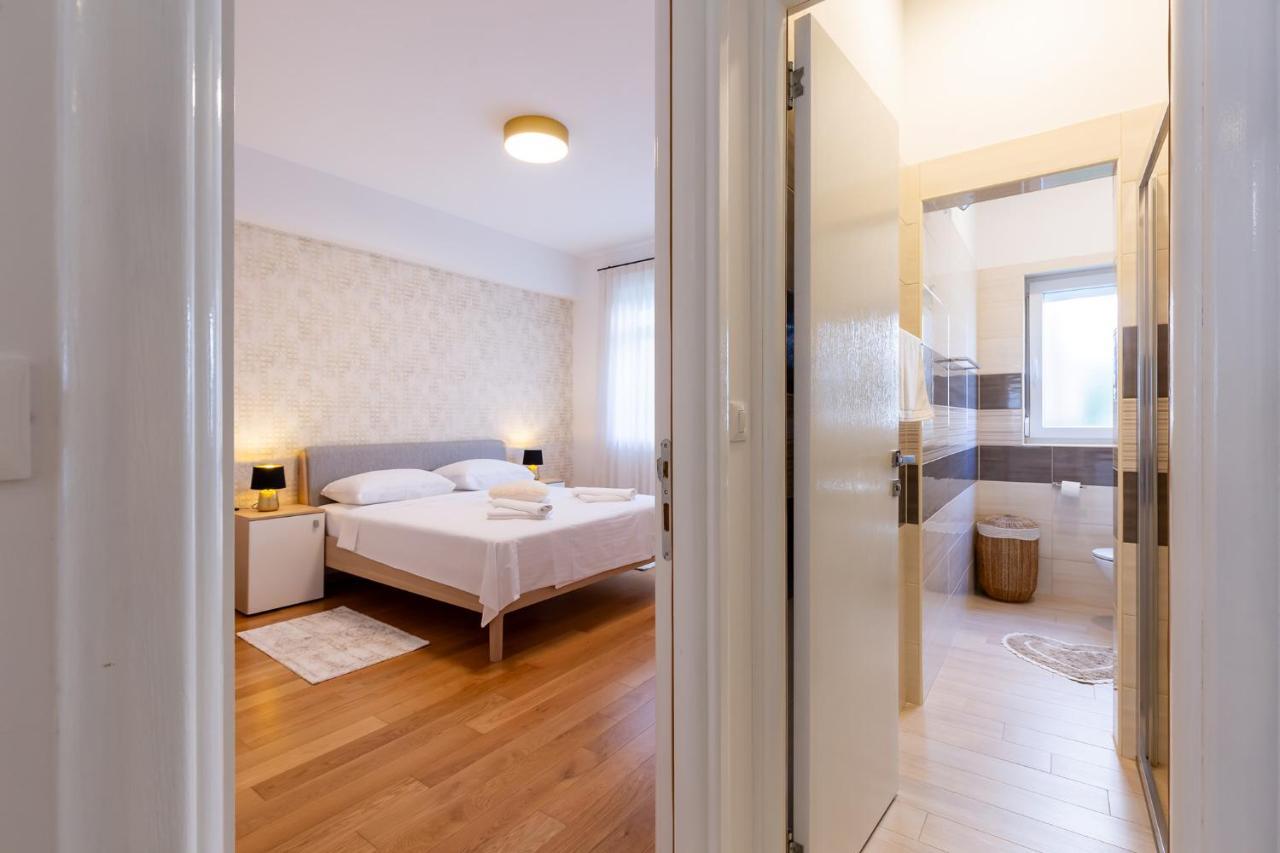 Stylish Apartment Mediterraneo Poreč Buitenkant foto