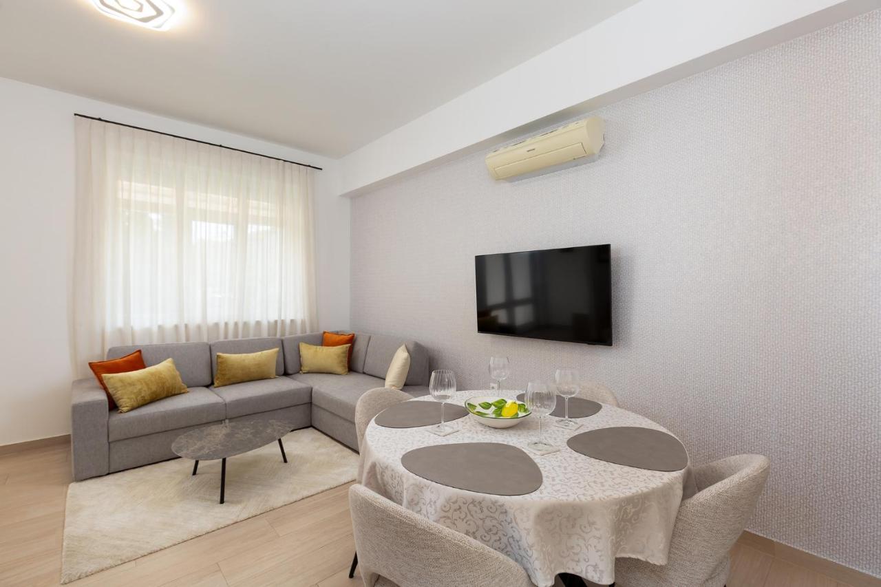 Stylish Apartment Mediterraneo Poreč Buitenkant foto