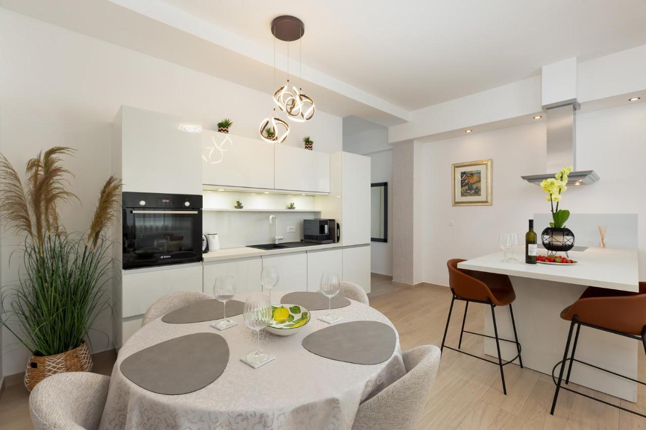 Stylish Apartment Mediterraneo Poreč Buitenkant foto