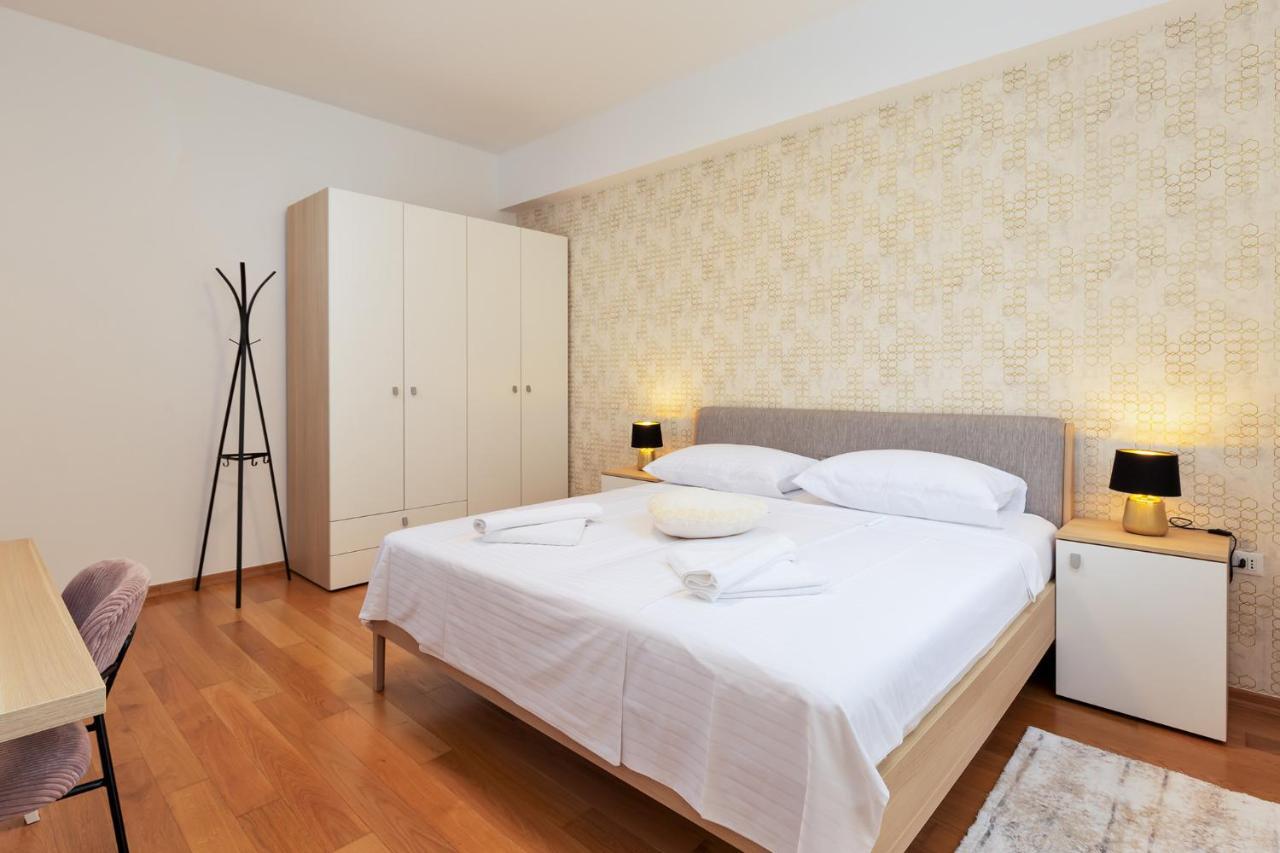 Stylish Apartment Mediterraneo Poreč Buitenkant foto