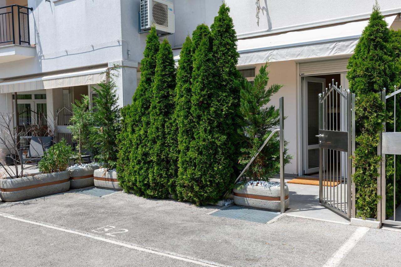 Stylish Apartment Mediterraneo Poreč Buitenkant foto
