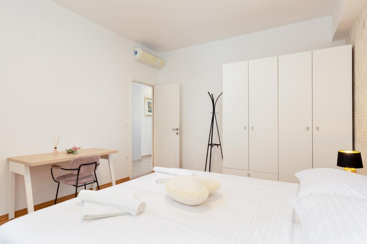 Stylish Apartment Mediterraneo Poreč Buitenkant foto