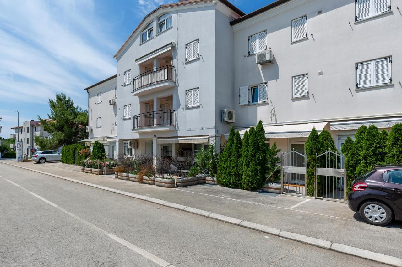 Stylish Apartment Mediterraneo Poreč Buitenkant foto